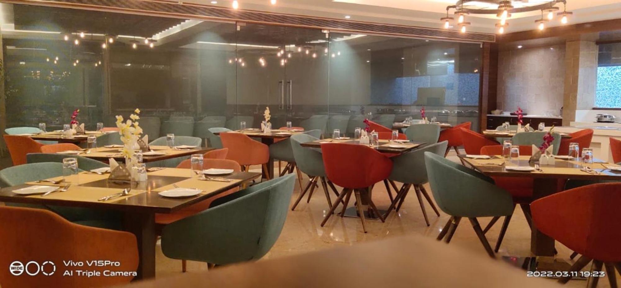 Rang Lords Inn Bharuch 外观 照片